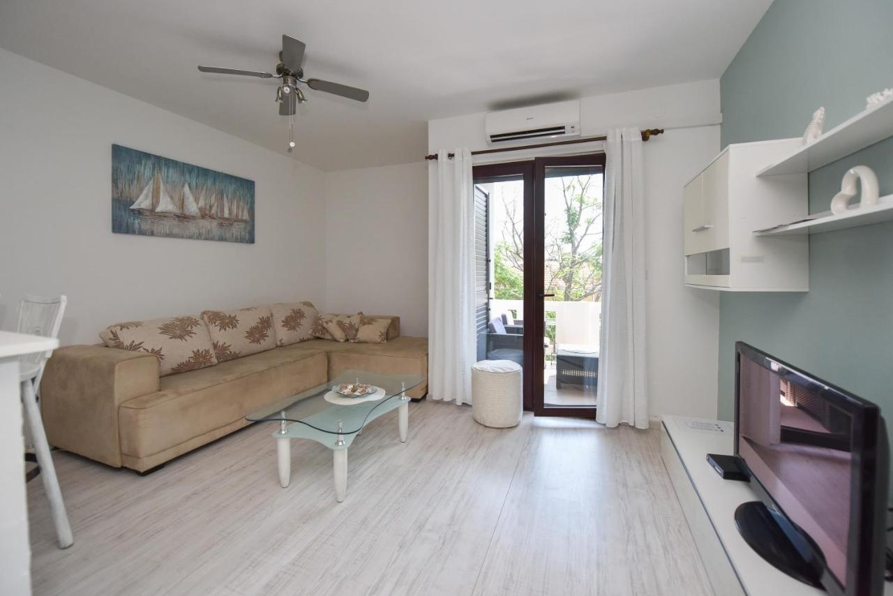 Apartment Sandrina 노바야 외부 사진